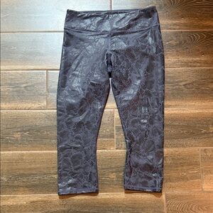 Fabletics Black snake Patterned Leggings